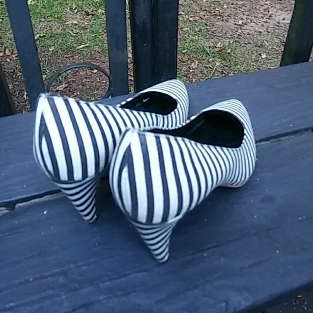 Kate Spade - Picture 4 of 4